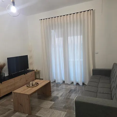 Апартаменты Sol Apartments-seaview-3min Walk To Beach-tolo